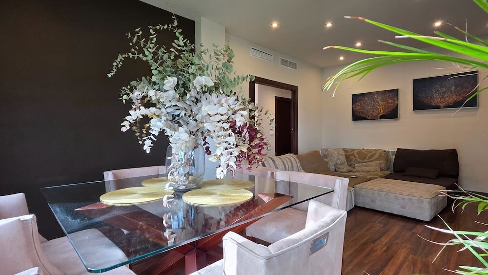 Property 2464 - Image 25